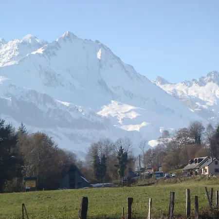 Отель Les Templiers